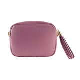 RB1007AZ | Women's shoulder bag in genuine leather Made in Italy. Removable shoulder strap. Attachments with shiny gold metal snap hooks - Antique pink color - Dimensions: 20 x 15 x 7 cm-3