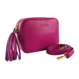 RB1007BE | Women's shoulder bag in genuine leather Made in Italy. Removable shoulder strap. Attachments with shiny gold metal snap hooks - Fuchsia color - Dimensions: 20 x 15 x 7 cm-2